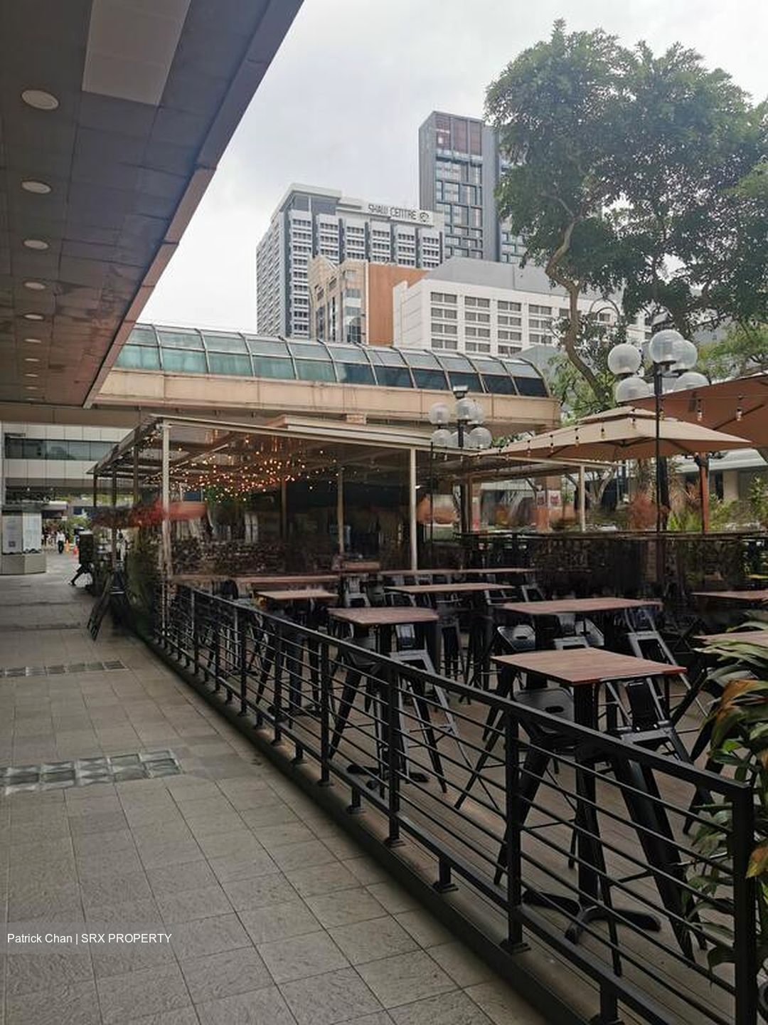 High Point (D9), Retail #475323431